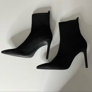 Zara Women’s Knitted Sock Bootie size 41